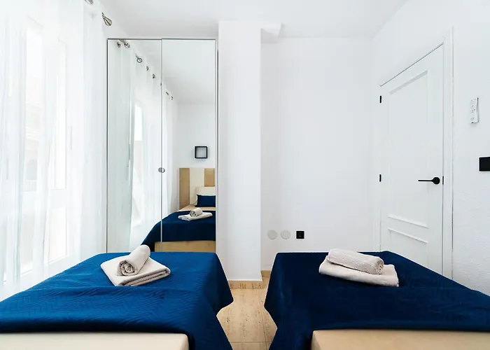 Modern Apartment-beach-aceqion-torrevieja-pmt18 *