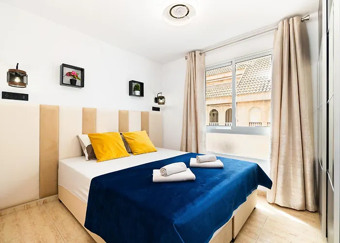 Modern Apartment-beach-aceqion-torrevieja-pmt18 Daire